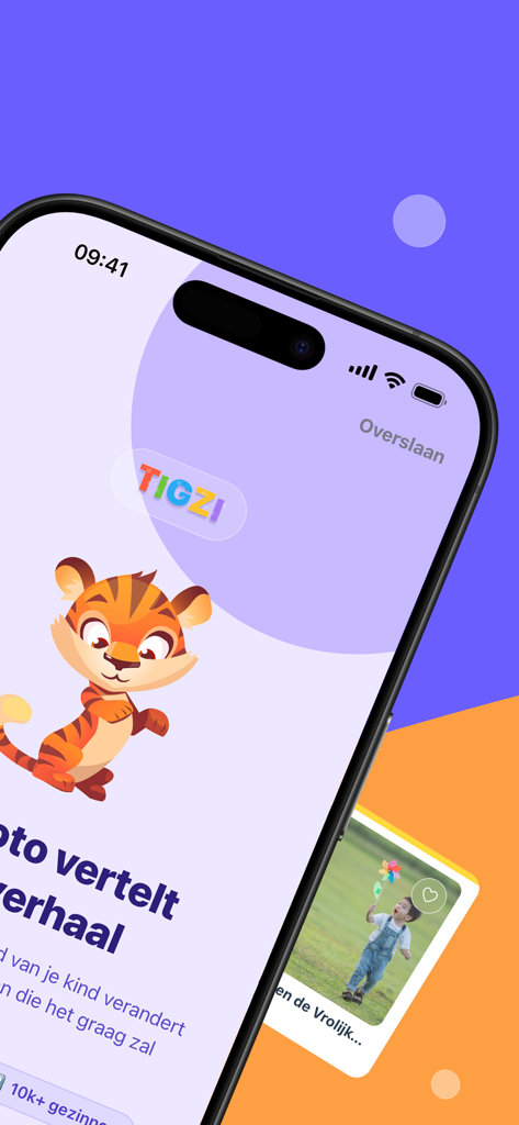 De tijgermascotte van Tigzi verwelkomt kinderen in de leren-lezen-app die foto's in verhalen verandert
